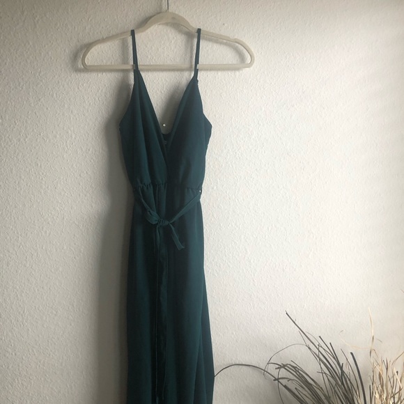 *SOLD* Dark green jumpsuit small v neck sleeveless - Picture 7 of 11
